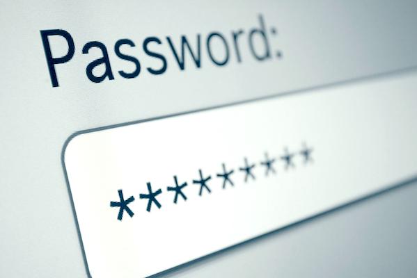 Couple fight over online banking password in Vero Beach.
