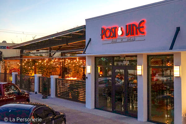 Post and Vine has a modern Manhattan swag and chic ambiance in Vero Beach, Florida.
