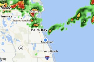 Severe thunderstorm moving towards Sebastian, Florida.