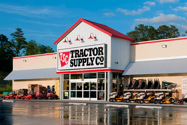 Tractor Supply Company opening in Sebastian, Fellsmere, Florida.