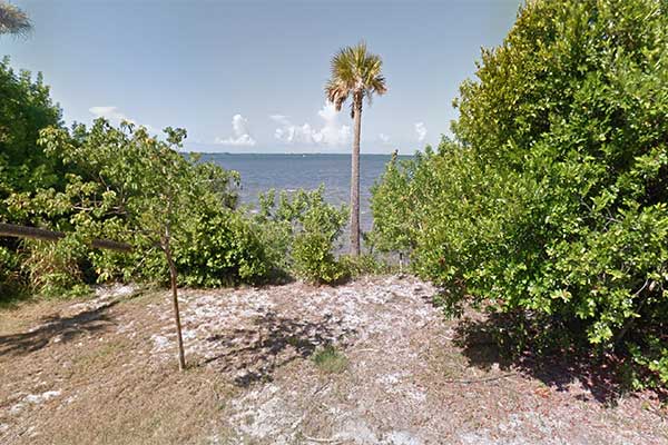 Man says he found a skull on the riverbed in Sebastian.