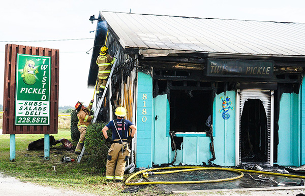 Twisted Pickle Deli Fire in Wabasso, Florida. (Credit: Brian LaPersonerie)