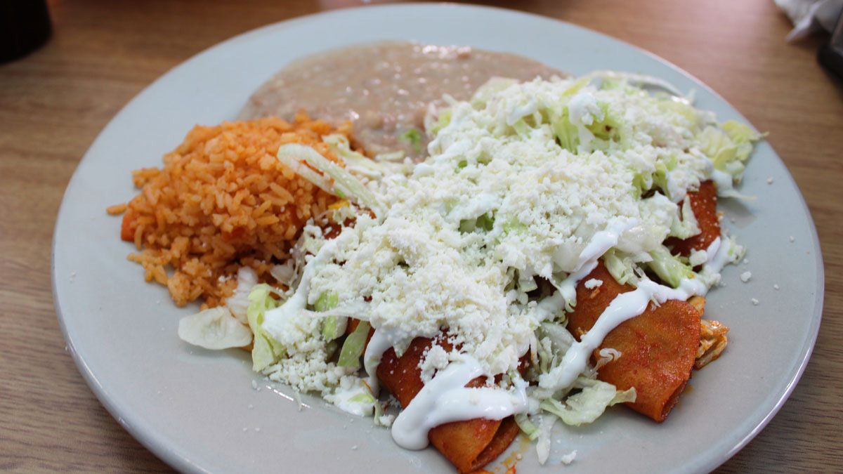 Las Tapatias Mexican Restaurant in Fellsmere, Florida.