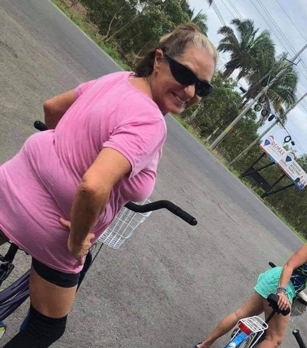 Pamela Parris traveling and bike riding at a vacation resort just days before her criminal trial.