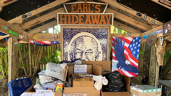 Earl's Hideaway Lounge Collecting Donations