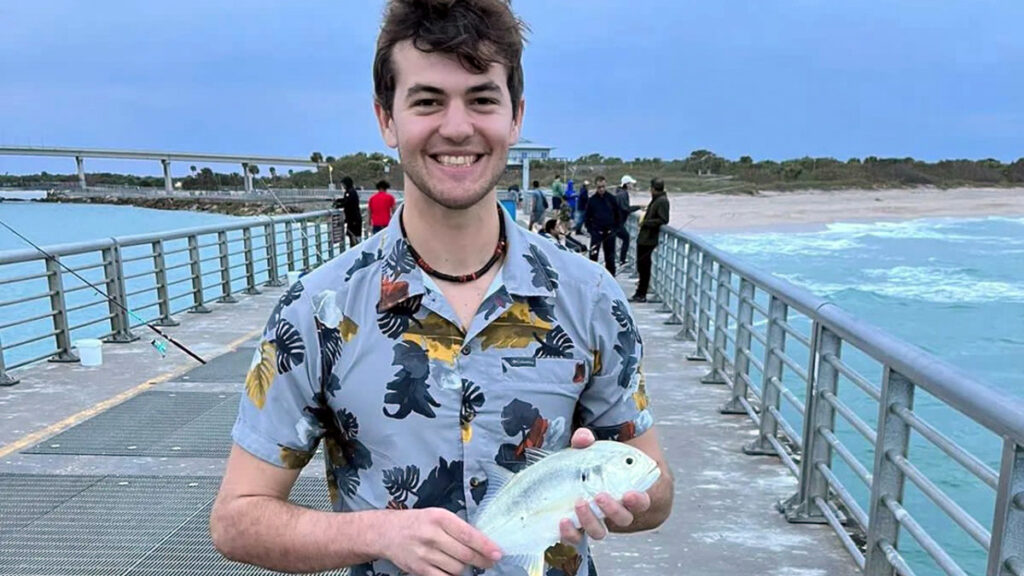Anglers are catching Jack Crevalle, Sheepshead, at the Sebastian Inlet – Sebastian  Daily