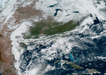 Satellite photo shows clouds over Florida (NOAA)