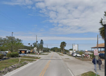 Indian River Drive closure near Squid Lips.