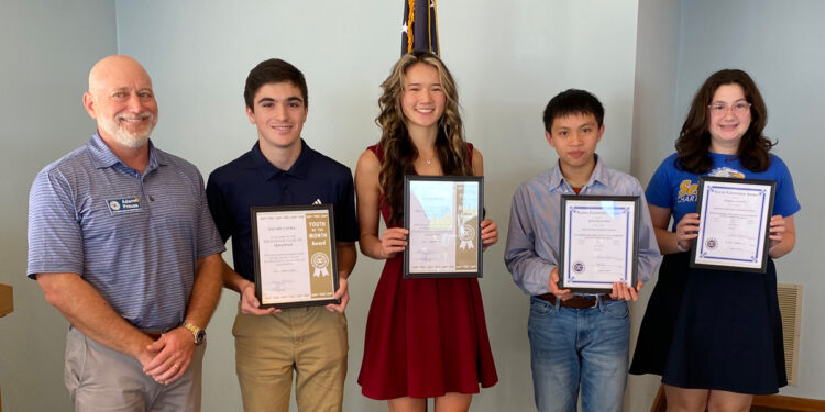(Pictured left to right) Adam Preuss, Sebastian Exchange Club Student Coordinator, Zacary Cavill, Mia Harrell, Johnathan Phan and Isabelle Acosta