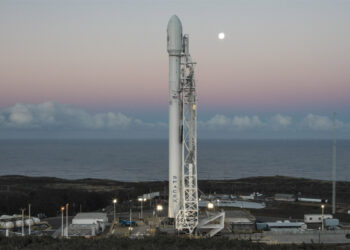 Falcon 9 Rocket (Credit: SpaceX)