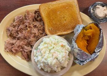 Woody's BBQ in Sebastian