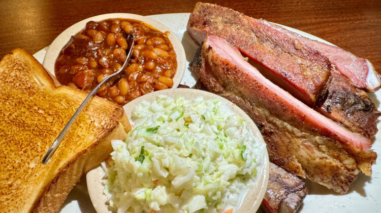 Woody's BBQ in Sebastian