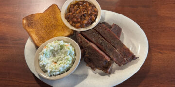 Spare ribs at Woody's BBQ in Sebastian