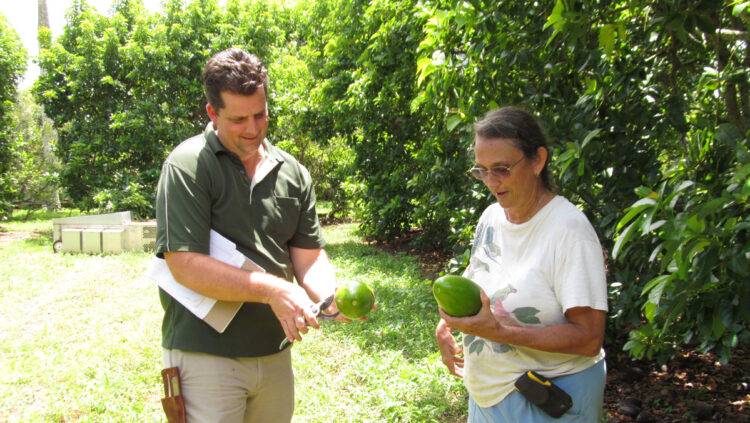 Jeff Wasieleski with SFLA grower Margie Pikarsky of Bee Haven Farms in Homestead