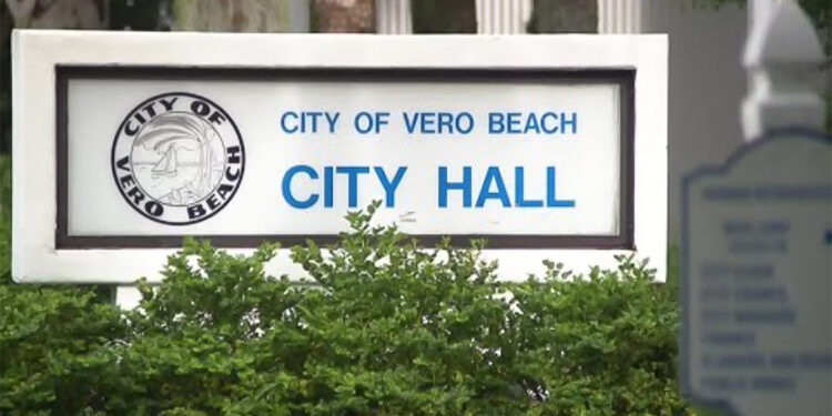Vero Beach officials put on notice by state auditors for second straight year over late financial report.