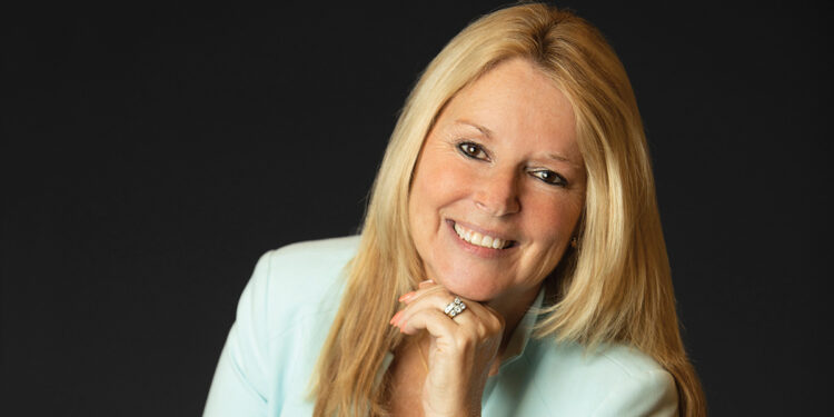 Keyes Company expands with Robin Raiff Team in Sebastian, Florida.