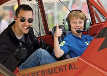 Young aviation fans in Vero Beach have a chance to take to the skies for free this weekend.