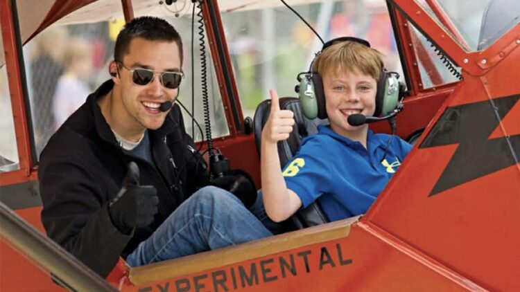 Young aviation fans in Vero Beach have a chance to take to the skies for free this weekend.
