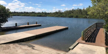 Boat ramp at Round Island Riverside Park in Vero Beach