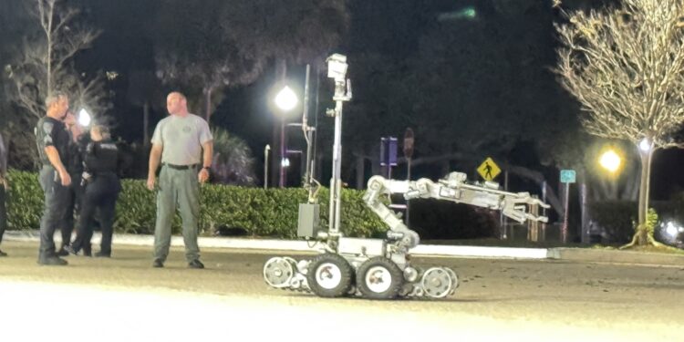 St. Lucie County Sheriff’s Office bomb squad carried out a controlled detonation of a bag at a gas station in Sebastian (Sebastian Daily)