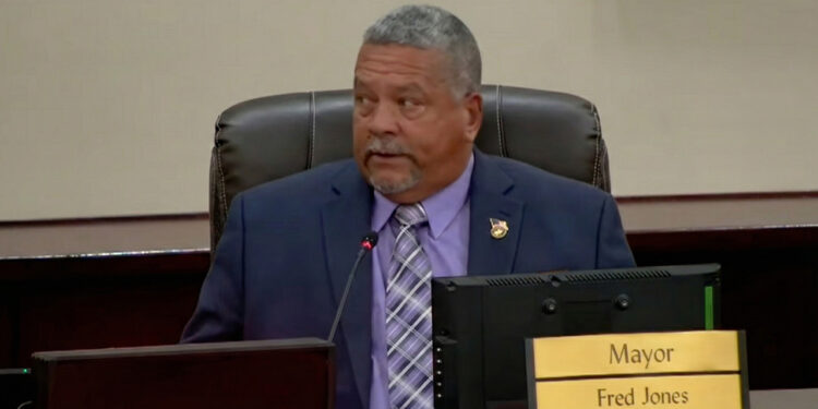 Mayor Fred Jones (City of Sebastian)