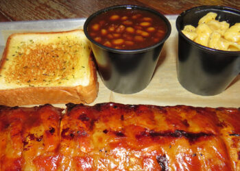 Rib City in Grant, Florida (Photo: Sebastian Daily)