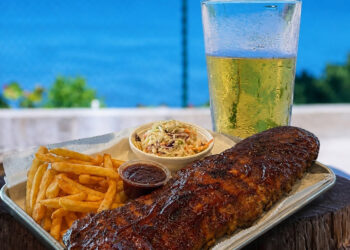 Full Rack Ribs – Served with fries and slaw (Chubby Mullet)