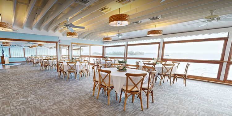 Tiffany Room at Capt. Hirams Resort