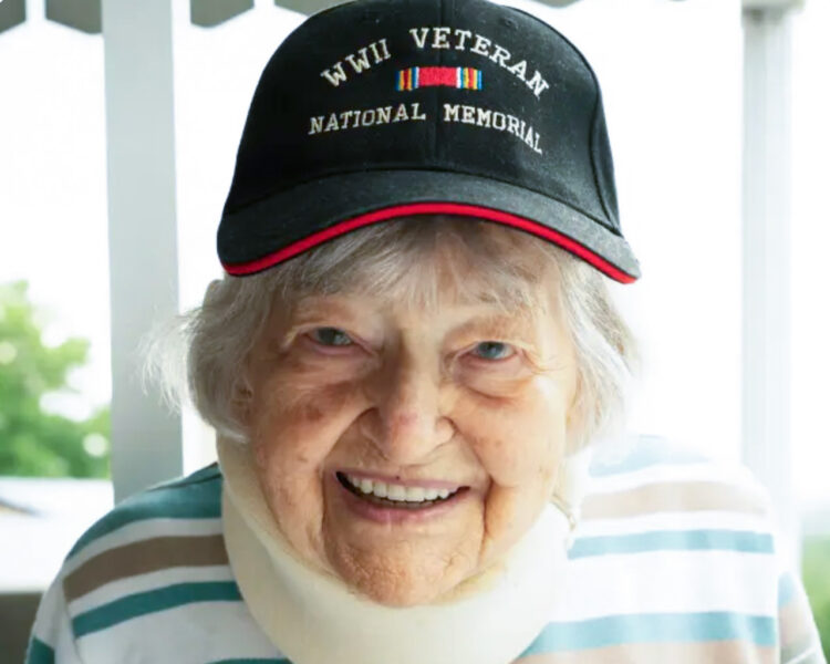 Vet-to-Vet Cafe (Credit: VNA)